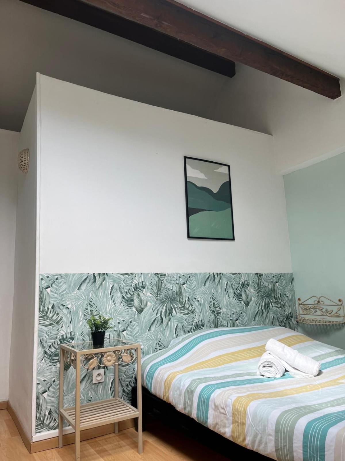 3 Pieces Calme, Terrasse Et Parking Prive Apartment Courcouronnes Luaran gambar